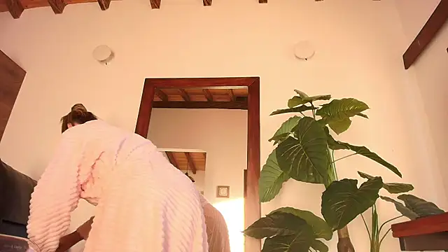 Snapshot of Salmma_Milf chatting on 07/28/26, 11:50 Salmma Milf online show from 07/28/26, 11:50