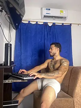 Kylian Alessandro online show from 12/20/25, 06:20