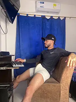 Kylian Alessandro online show from 01/06/26, 12:20