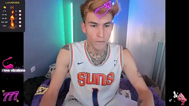 Latin boysxxxx online show from 03/27/26, 01:22