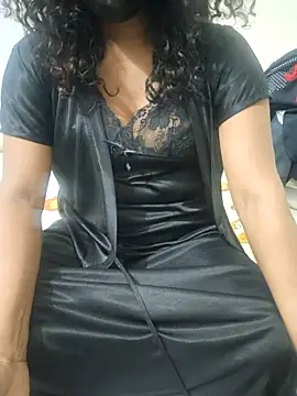 YOURS STUTI online show from 11/04/25, 12:04