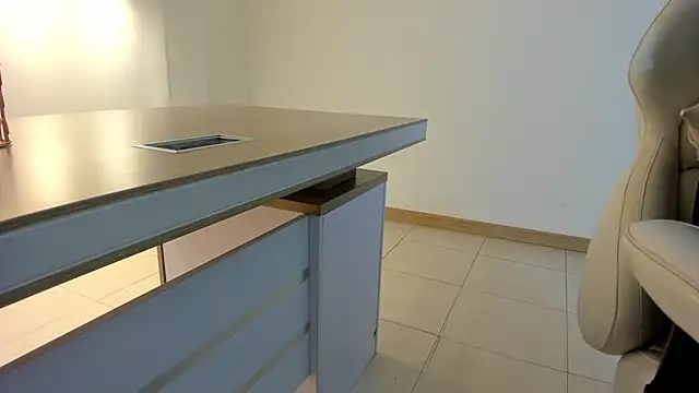 AnnieAndLeandro online show from 01/08/26, 08:11