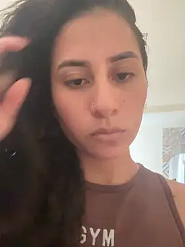 fernanda317 online show from 04/23/26, 10:12