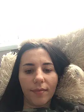 Snapshot of oliviya_mur chatting on 10/27/25, 11:25 oliviya mur online show from 10/27/25, 11:25