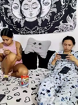 abby n emily online show from 06/03/26, 02:33