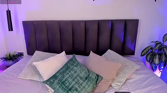 AilanaCortes online show from 02/21/26, 12:06