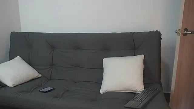 Dominick walker online show from 10/22/25, 06:51