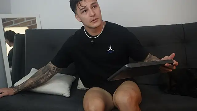 Dominick walker online show from 02/01/26, 10:30