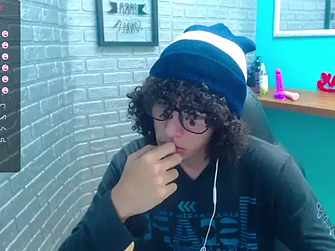 Mike Miiller  online show from 11/07/25, 04:51