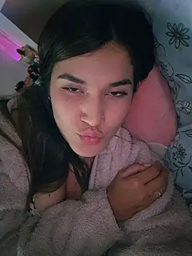 Gigihairy online show from 10/18/25, 01:41