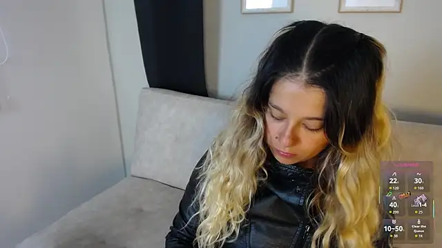 Sweet Bella Valery online show from 04/09/26, 12:43