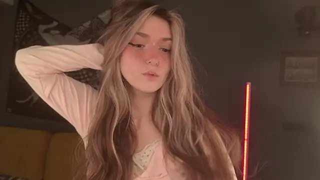 BellaSink online show from 04/19/26, 09:52