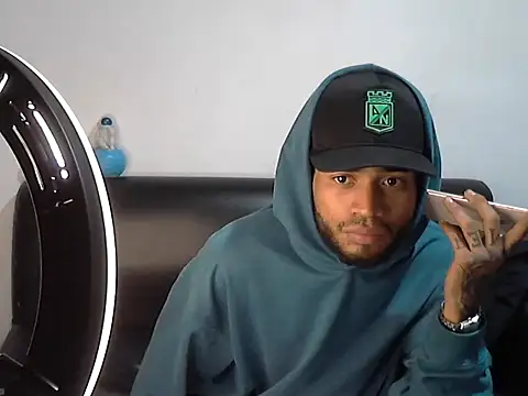 AXionX online show from 12/05/25, 09:18