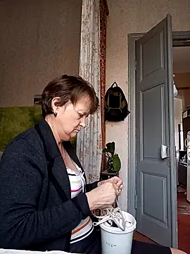 JesykaLove566 online show from 11/01/25, 07:21