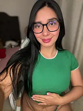 MiaSofia   online show from 04/16/26, 04:46