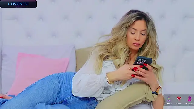 AriannaSins online show from 12/21/24, 05:07