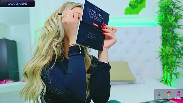 AriannaSins online show from 12/23/24, 01:35