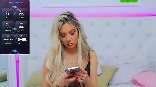 AriannaSins online show from 12/29/24, 11:18