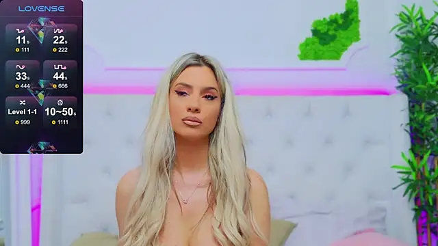 AriannaSins online show from 12/30/24, 01:36