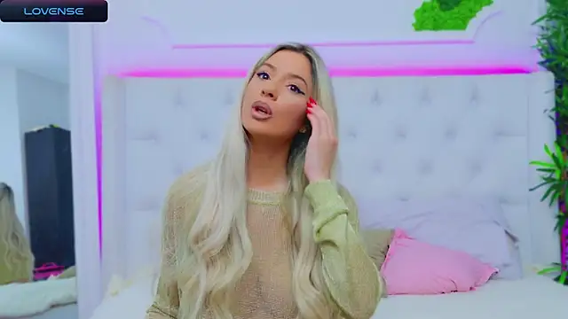 AriannaSins online show from 12/30/24, 07:42