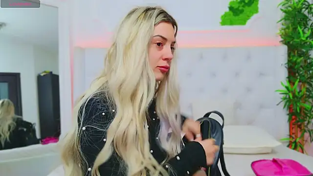 AriannaSins online show from 01/24/25, 01:25