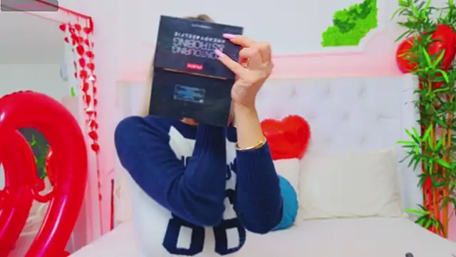 AriannaSins online show from 02/14/25, 01:40