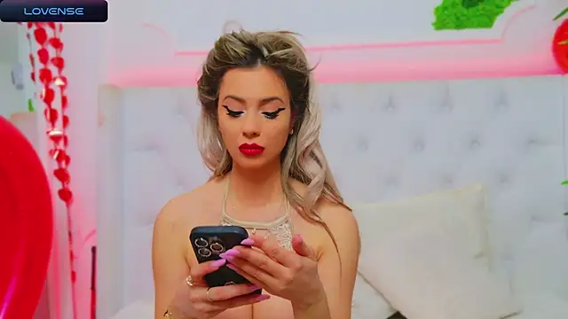 AriannaSins online show from 02/14/25, 07:44