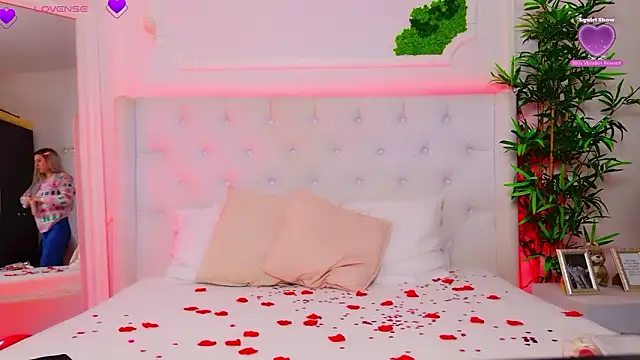 AriannaSins online show from 02/13/26, 01:18