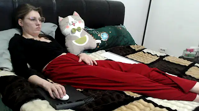 SandyCassie online show from 02/14/26, 06:48