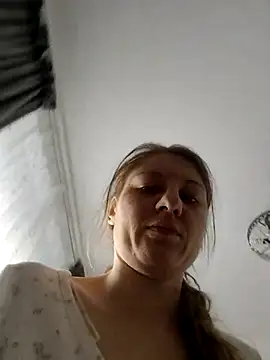 SandyCassie online show from 03/24/26, 07:46