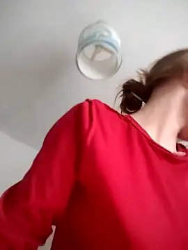 SandyCassie online show from 03/30/26, 02:40