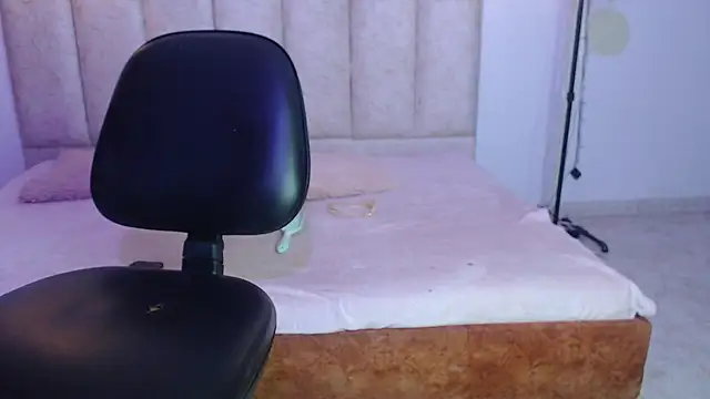 antonella rosecs online show from 02/03/26, 04:10