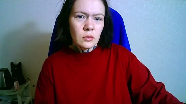 Snapshot of The_ICE_OWL chatting on 10/22/25, 03:40 The ICE OWL online show from 10/22/25, 03:40
