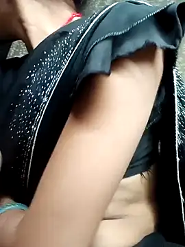 Snapshot of Rajni_chauhan chatting on 02/16/26, 03:19 Rajni chauhan online show from 02/16/26, 03:19