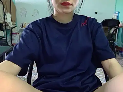 Snapshot of Baby_2k2 chatting on 10/20/25, 12:55 Baby 2k2 online show from 10/20/25, 12:55