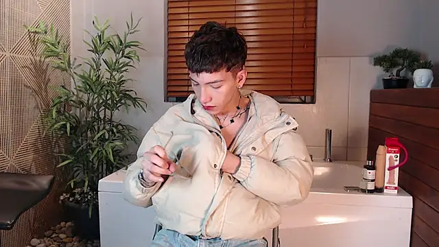 Tiam muller online show from 01/13/26, 03:34