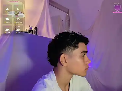 Yamilk101 online show from 12/18/25, 02:06