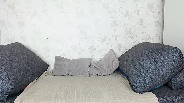 evaa here  online show from 02/23/26, 04:48