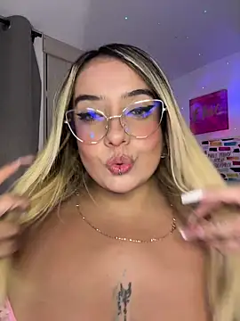  Ninasanz online show from 04/08/26, 02:22