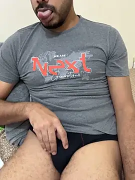 Handsome8677 online show from 11/22/25, 07:51