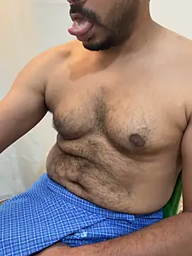 Handsome8677 online show from 04/19/26, 08:24