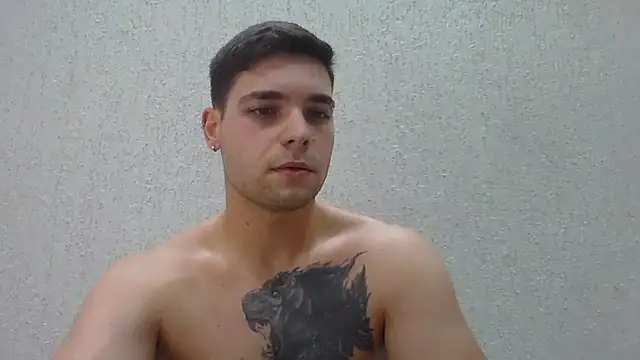 Zure-xxx online show from 05/15/26, 10:50