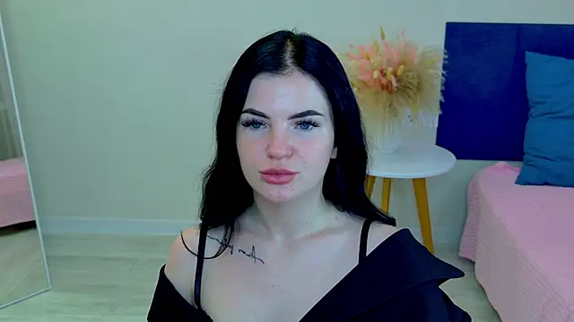Meow Milena online show from 10/17/25, 11:40