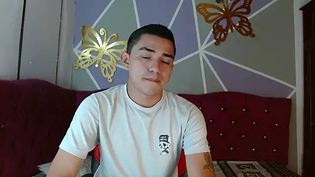 Ruiz2416 online show from 10/16/25, 11:22