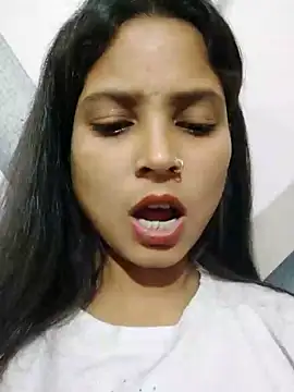 Anshika1431 online show from 11/18/25, 04:00