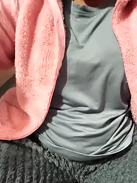 Anshika1431 online show from 12/17/25, 10:54