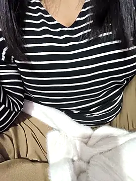 Anshika1431 online show from 12/18/25, 05:41