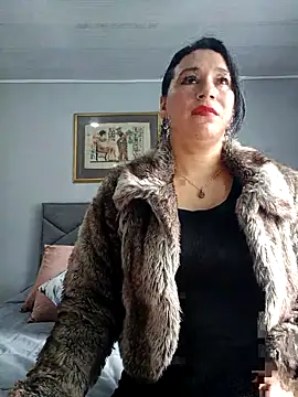 Elizabeth bennett 6 online show from 04/09/26, 01:38