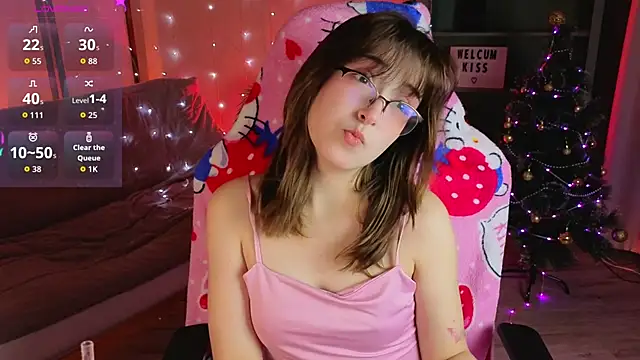 Soffi Toffi online show from 12/18/25, 05:46