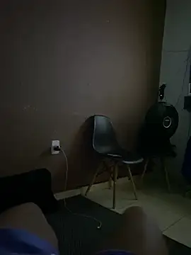 Snapshot of Malusafadinha00 chatting on 10/17/25, 03:10 Malusafadinha00 online show from 10/17/25, 03:10